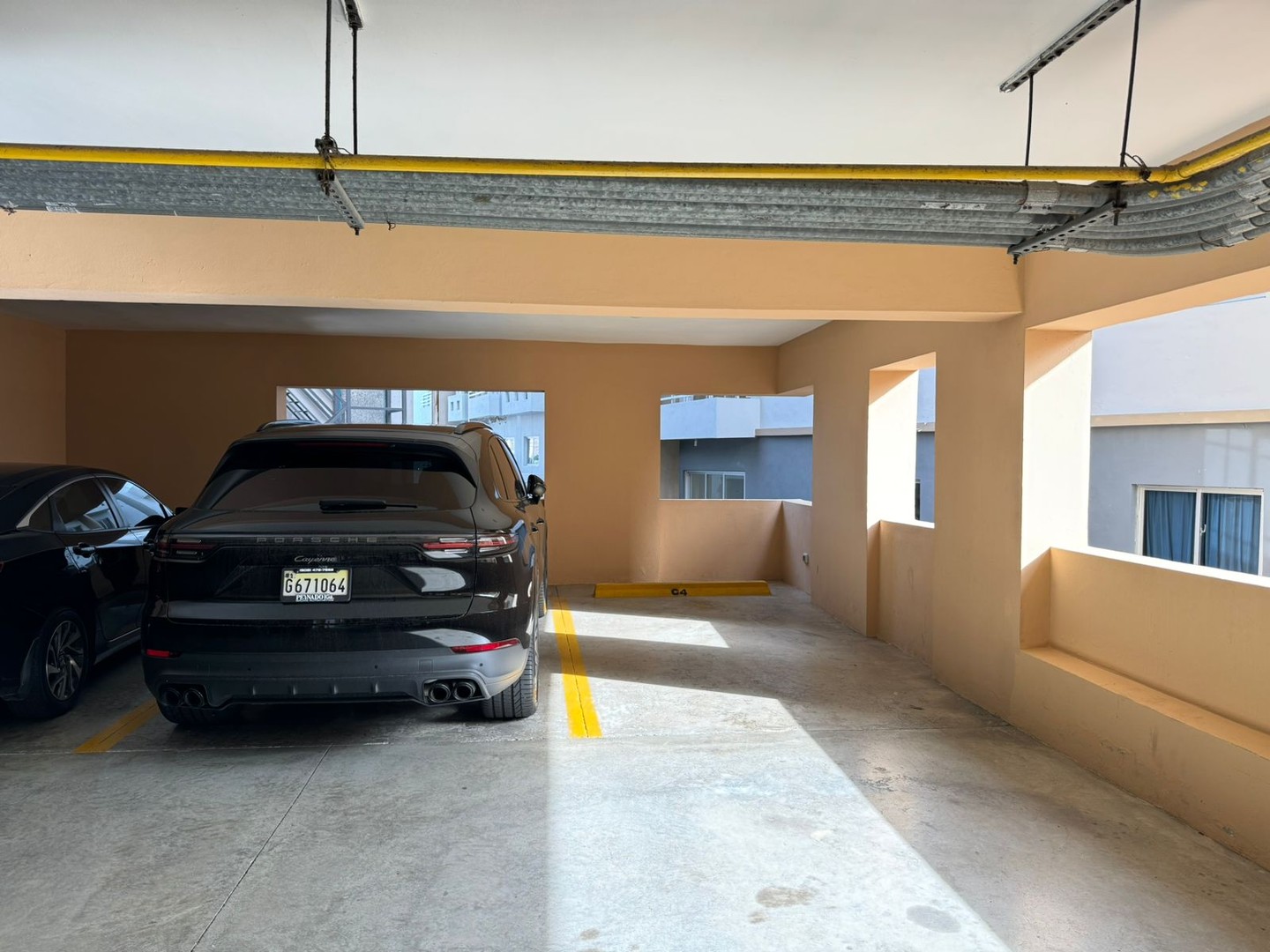 apartamentos - Apartamento en Venta 
LA ESPERILLA 
USD 240,000.00
Mantenimiento: RD$7,500.00

C 4