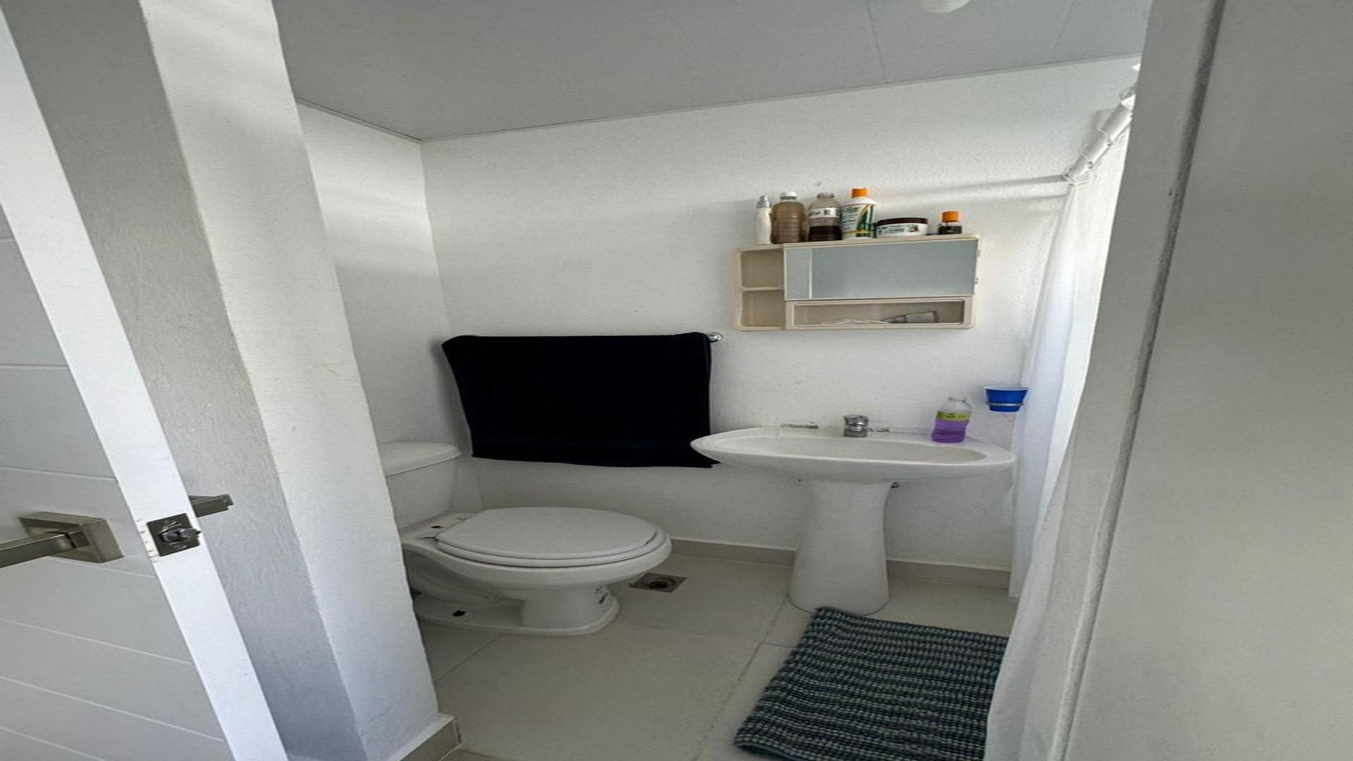 casas - Casa en Venta Ciudad la palma 5