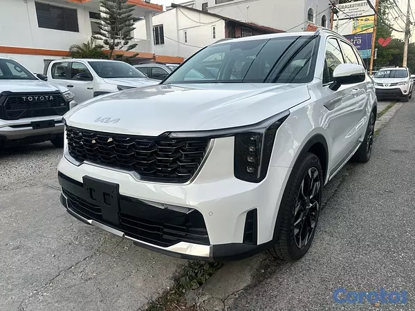 jeepetas y camionetas - Kia Sorento EX  3