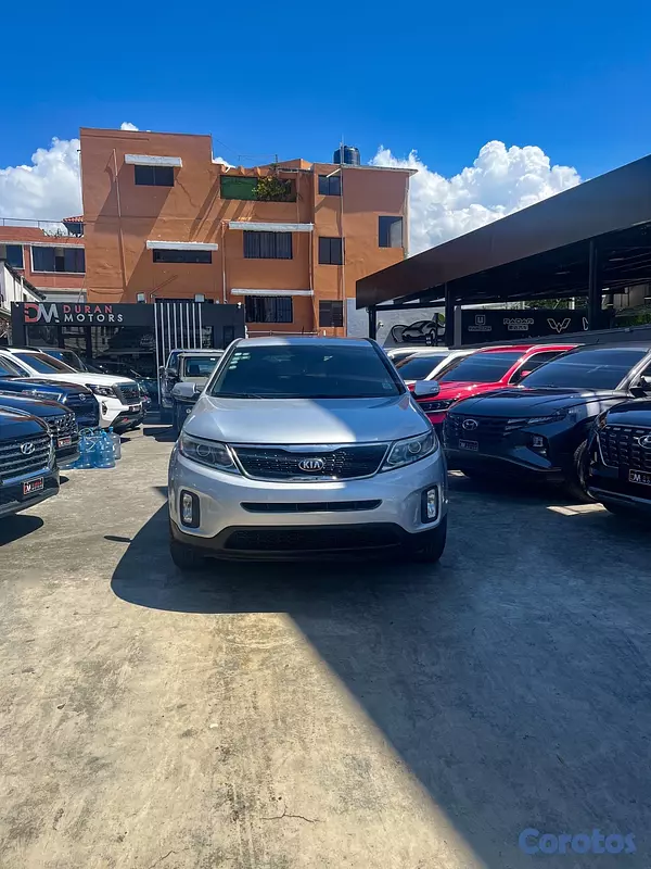 jeepetas y camionetas - Kia Sorento LX 2014
 2