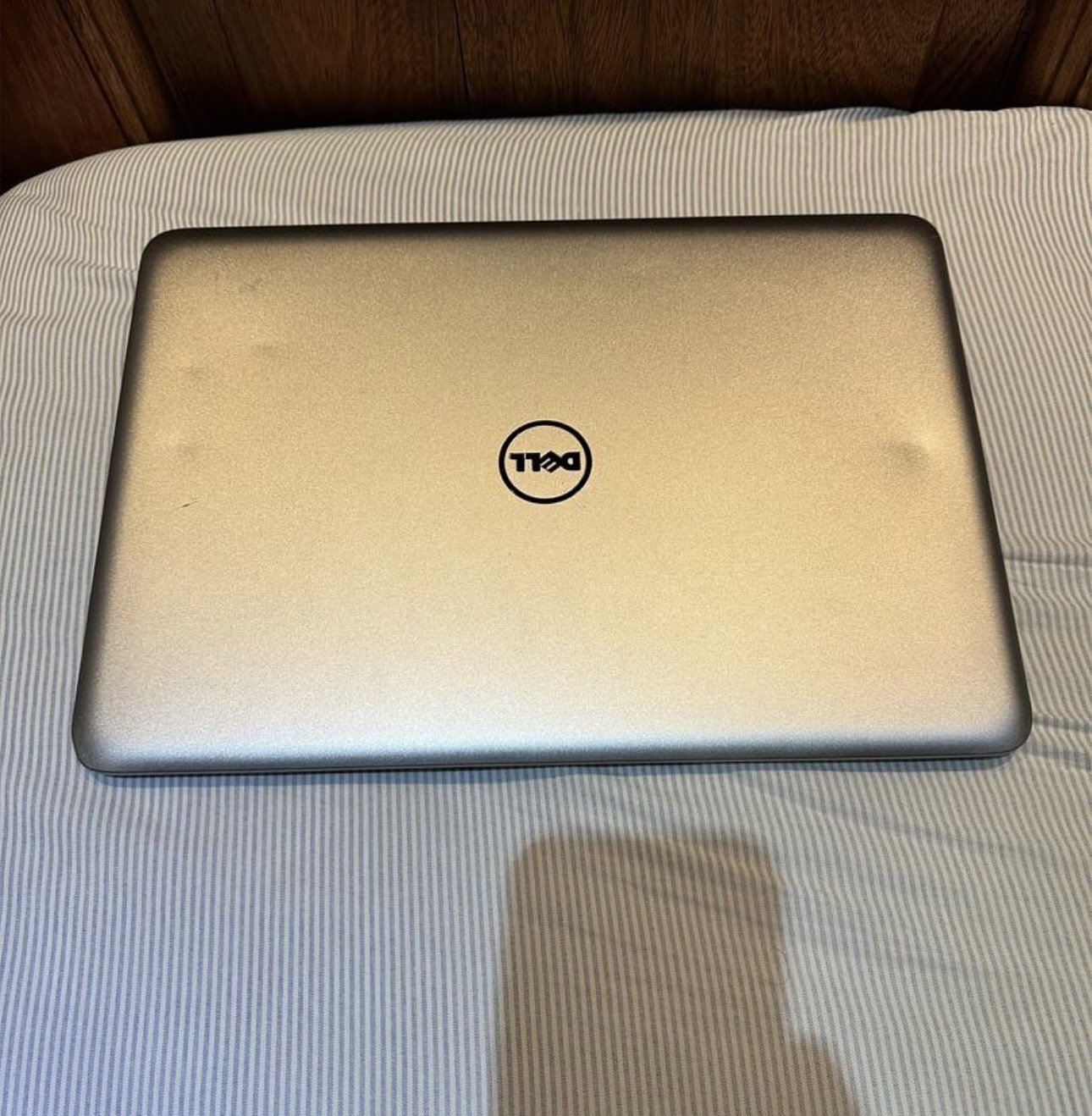 computadoras y laptops - VENDO LAPTOP DELL 1