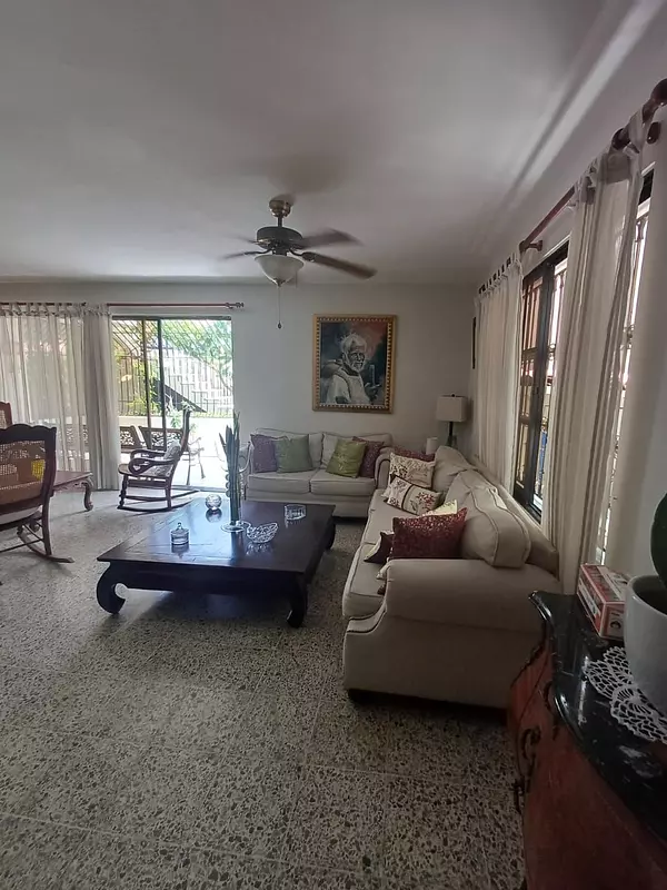 casas - Vendo hermosa casa en lugar exclusivo El Milloncito 10
