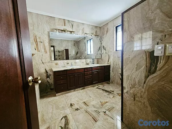 casas - Alquiler De Casa Residencial en ensanche Paraiso 14