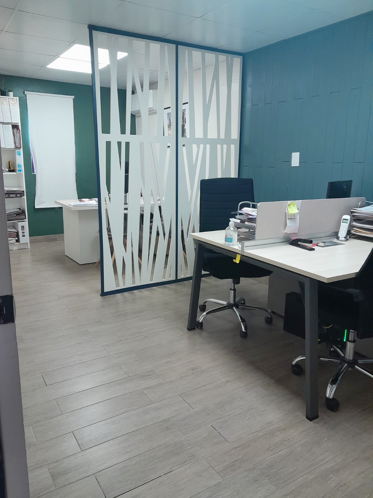 oficinas y locales comerciales - Alquilet oficina en el millon 5