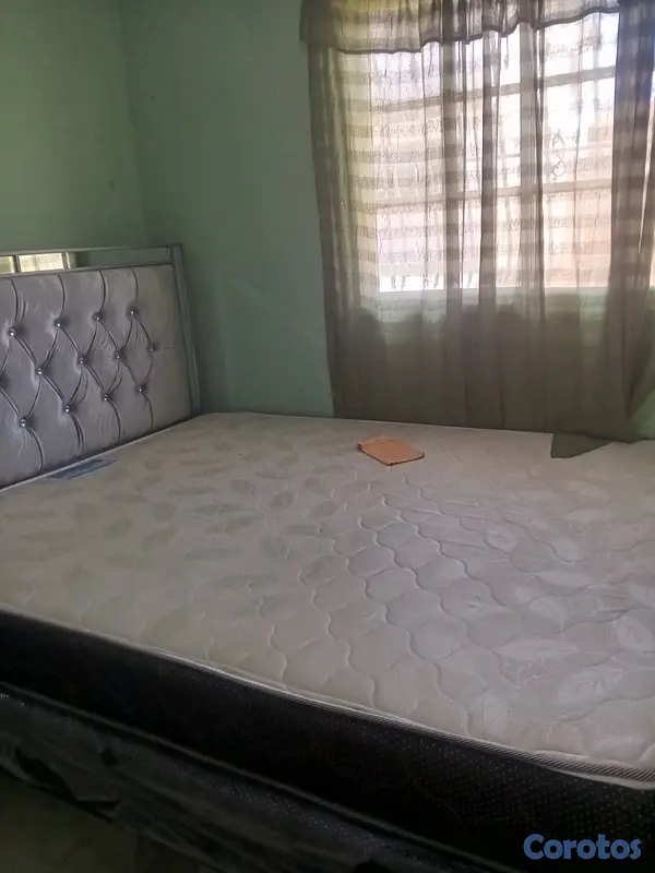 muebles y colchones - Cama 🛏️ semi nueva por motivo de mudanza  2