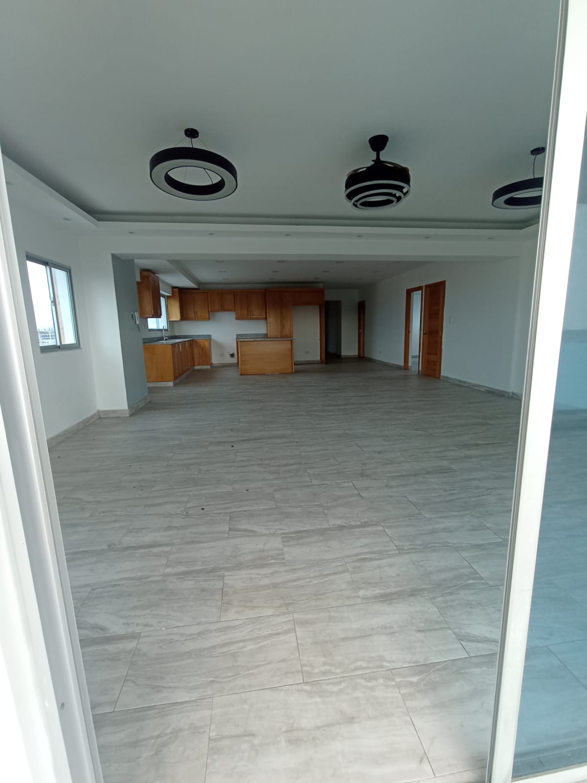apartamentos - Apartamento Ensanche Ozama (nuevo)  US$ 260,000  1