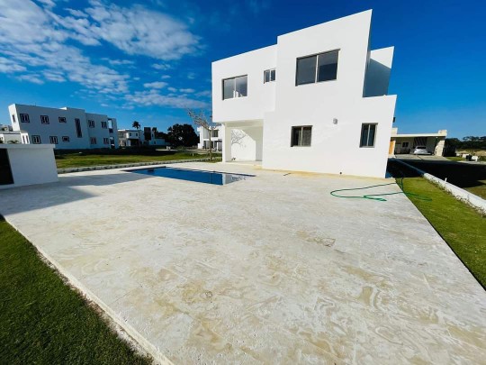casas - Está belleza es lo que estás buscando con buena ubicación a 4 minutos de playa 6