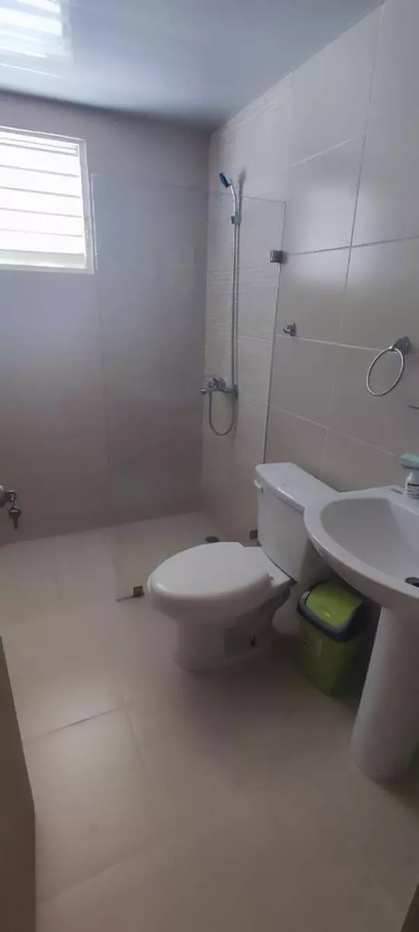 apartamentos - VENDO APARTAMENTO EN LA JACOBO MAJLUTA  6