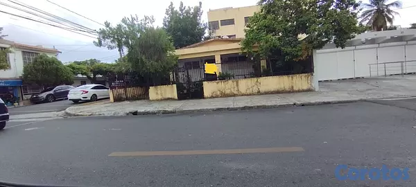 casas - VENTA DE CASA EN ENSANCHE OZAMA  2