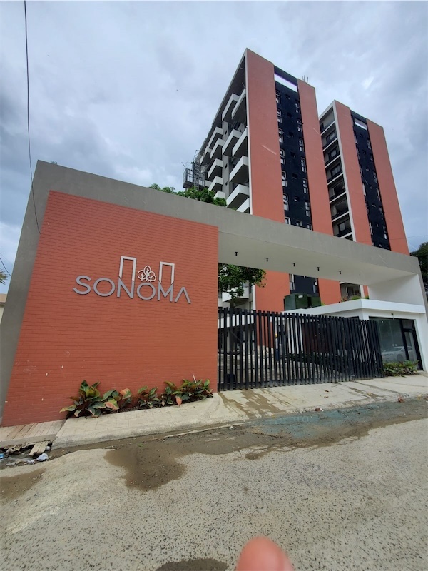apartamentos - Moderna Torre de Apartamentos próximo a Aut Duarte y Av Hispanoaméricana.