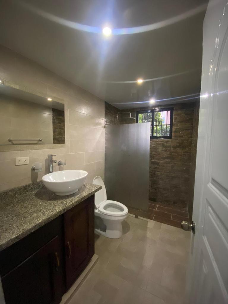 apartamentos - Zona universitaria. Vendo apartamento. 3