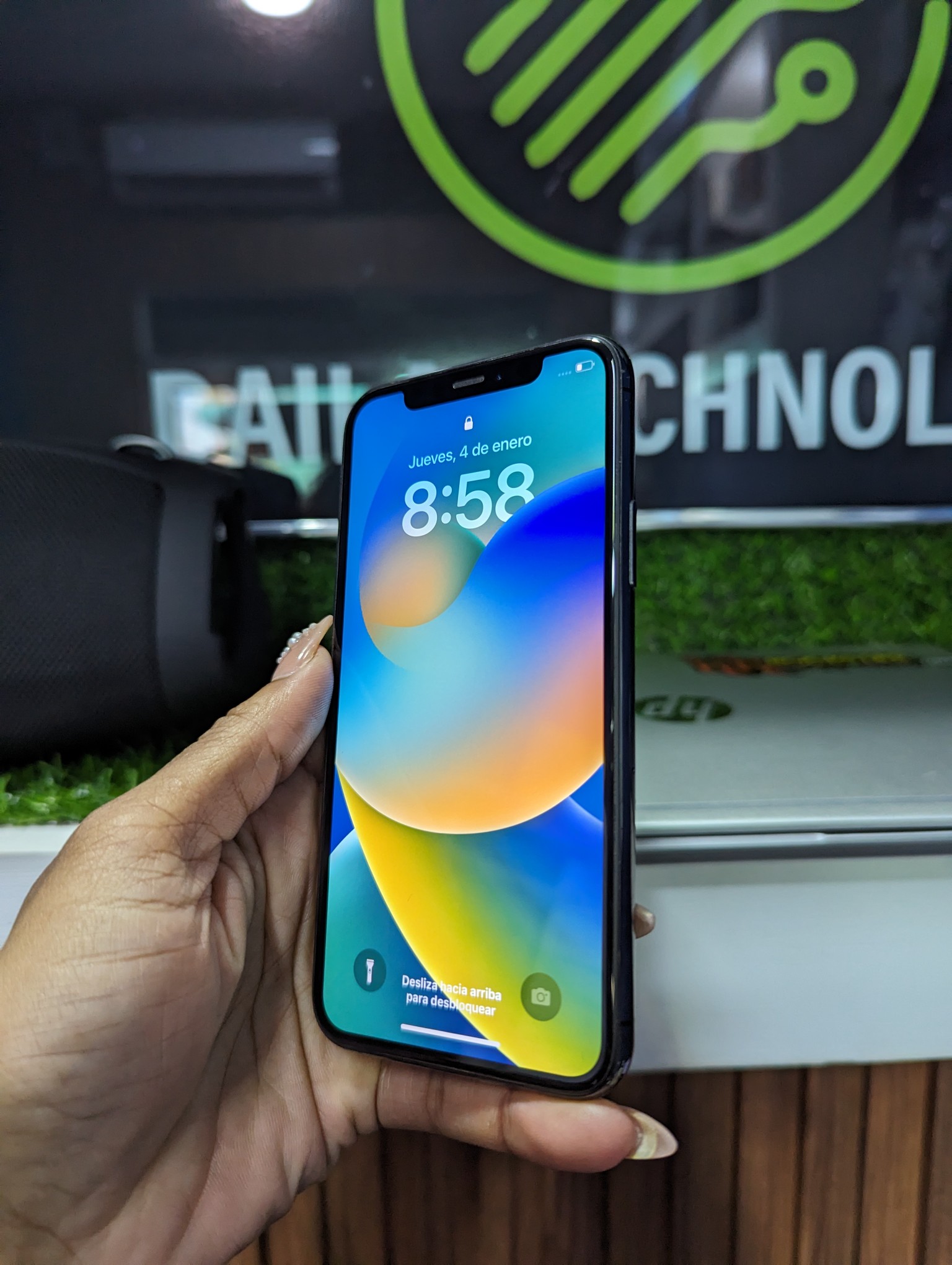 celulares y tabletas - iPhone 11pro Max 4