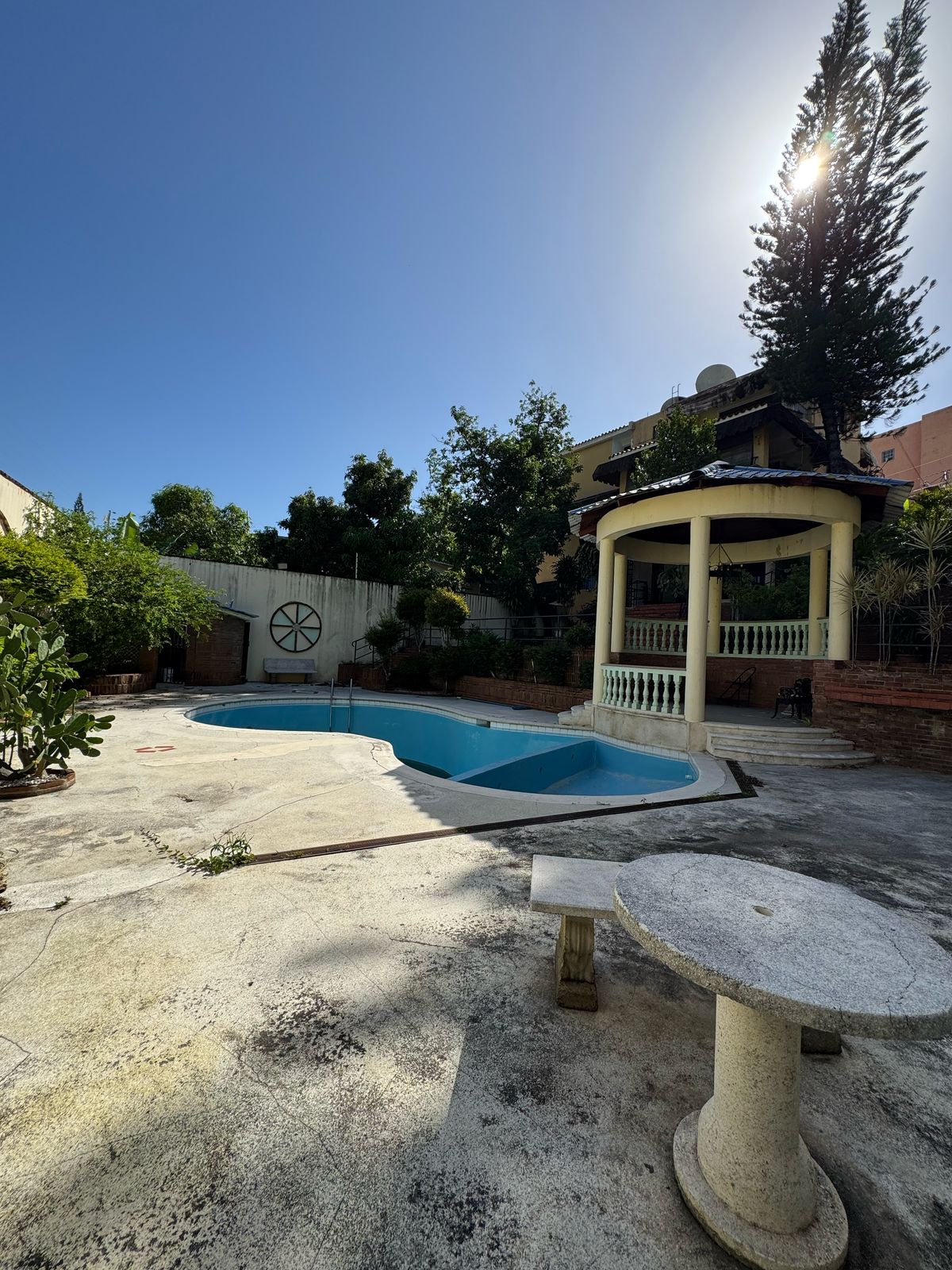 casas - Casa Con Piscina Para Negocio En Arroyo Hondo 2DO 2