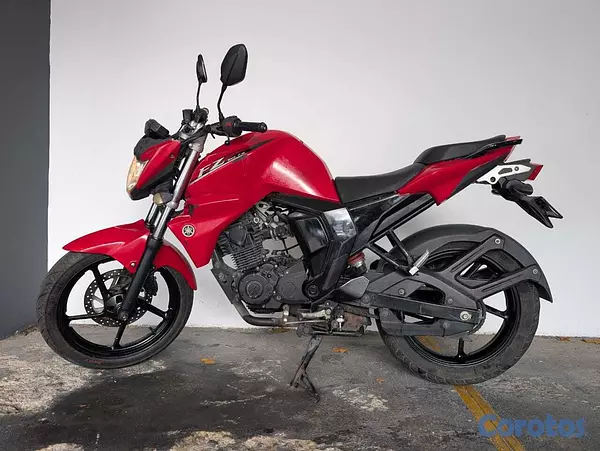 motores y pasolas - Yamaha FZ 2016 15