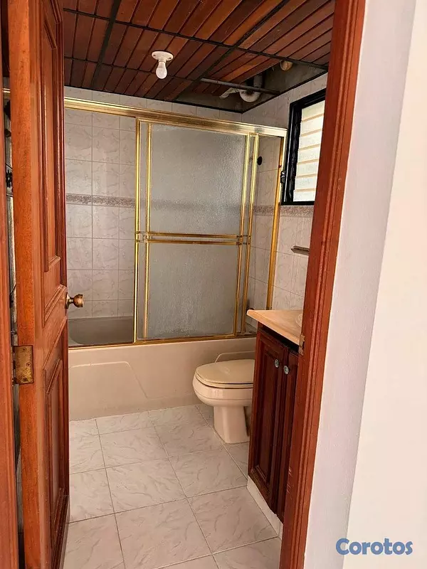 apartamentos - Apartamento clásico en venta en Evaristo Morales,  5