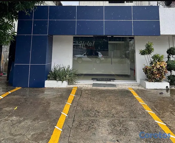 oficinas y locales comerciales -  primer piso  4