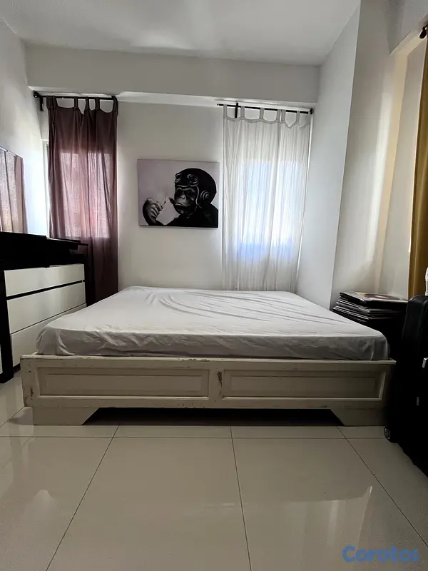 muebles y colchones - Cama + Gavetero con espejo moderno en excelentes condiciones. REBAJADO. 4