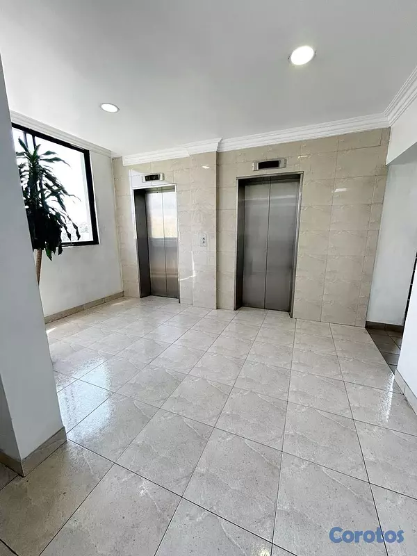 oficinas y locales comerciales - Alquiler local en Evaristo  2