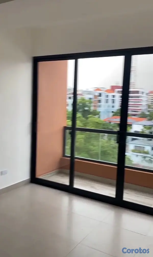 apartamentos - Venta de Apartamento Nuevo en Bella Vista, 5to piso. 
 2
