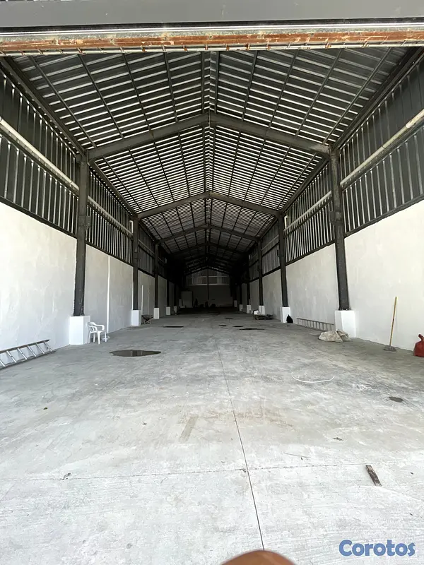 oficinas y locales comerciales - Nave Industrial en Santo Domingo 4