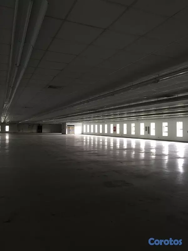 oficinas y locales comerciales - Gran nave Industrial Zona Franca San isidro  8