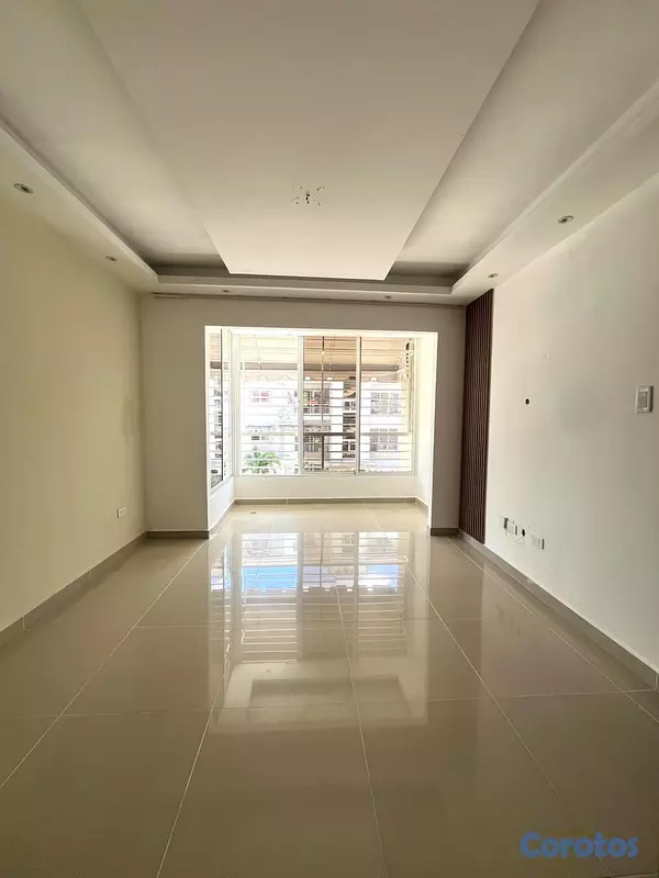 apartamentos - Apartamento en Venta – 3er Nivel en Residencial LP 4