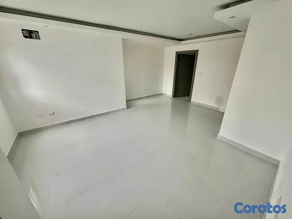 apartamentos - Vendo Apartamentos Totalmente Remodelados en Urbanizacion Tropical km indep 2