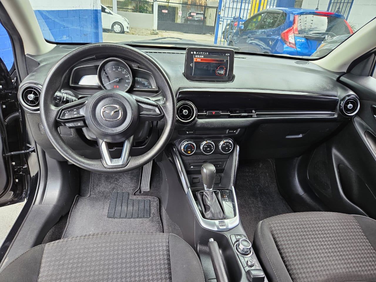 carros - MAZDA DEMIO 6