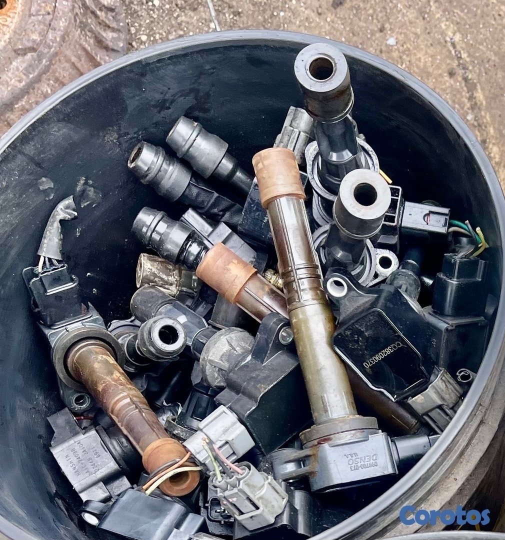 accesorios para vehiculos - Vendo Toyota Camry  Coil bovina  corolla 4runner rav4