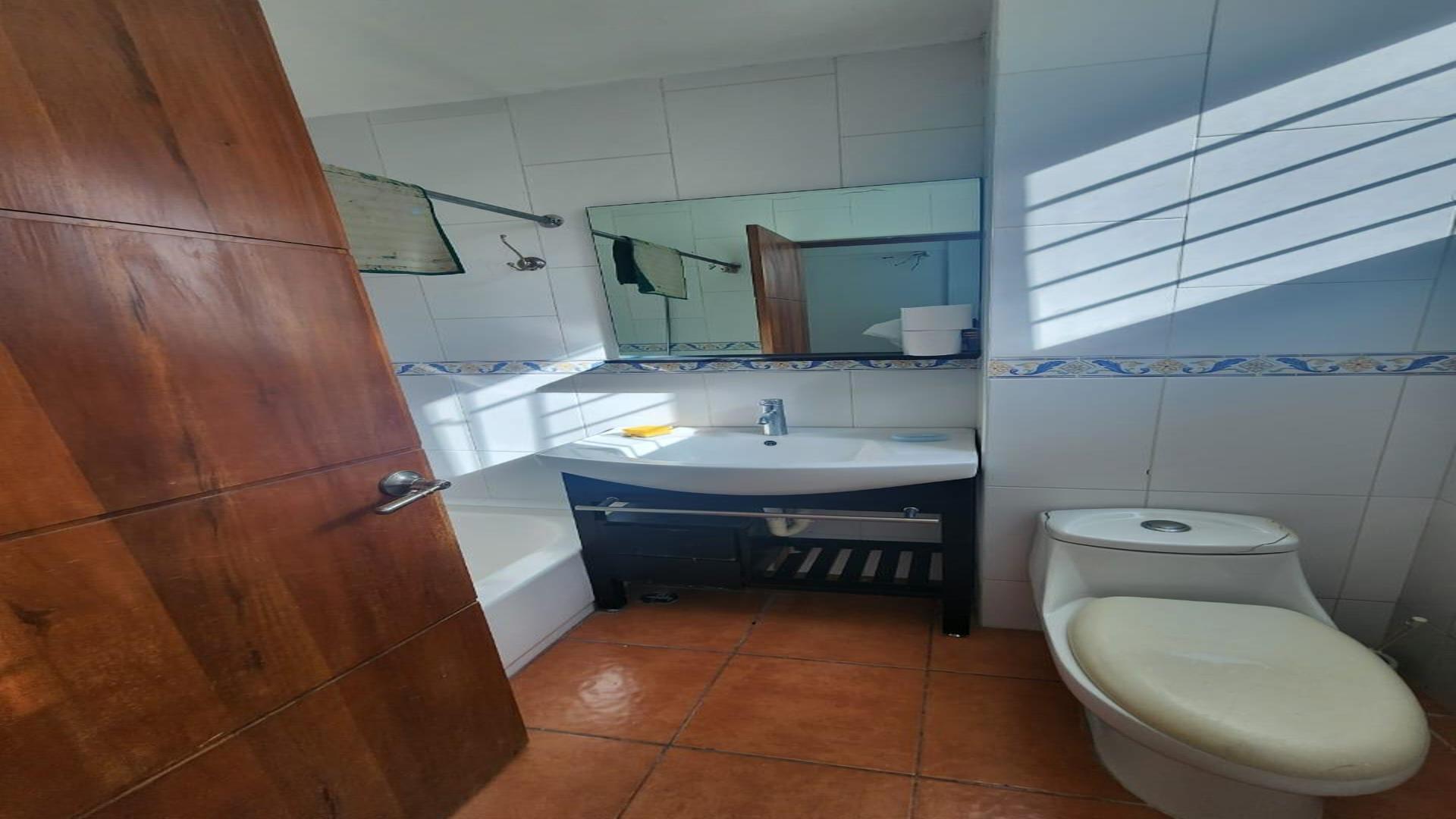 apartamentos - Rento en Naco modero apartamento. 8