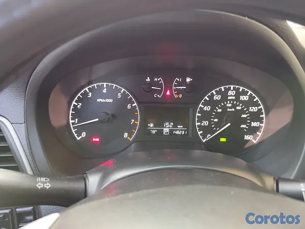 carros - Nissan Sentra 2015 7