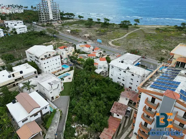 solares y terrenos - VENDE Excelente Solar con 1,024 metros en el CENTR 11