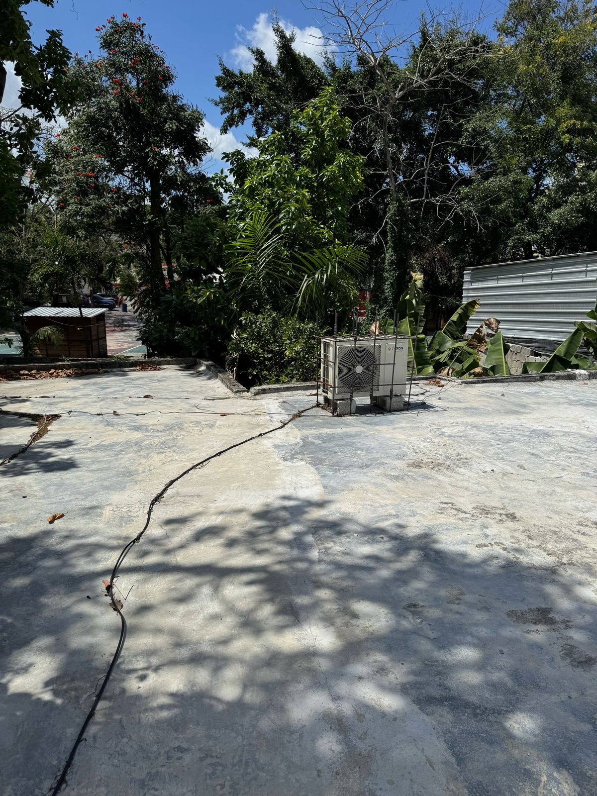 solares y terrenos - Terreno de 1,026.00 En Las Caobas  8