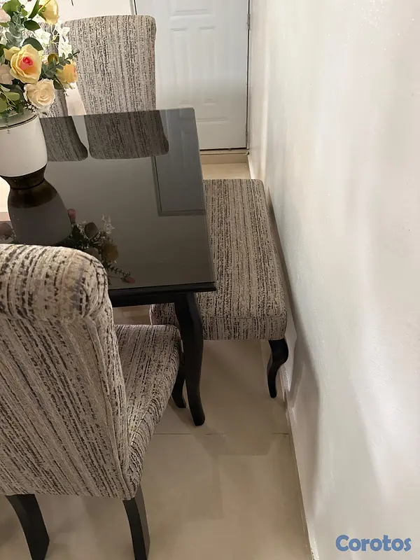 muebles y colchones - Comedor de 8 puestos en caoba 3