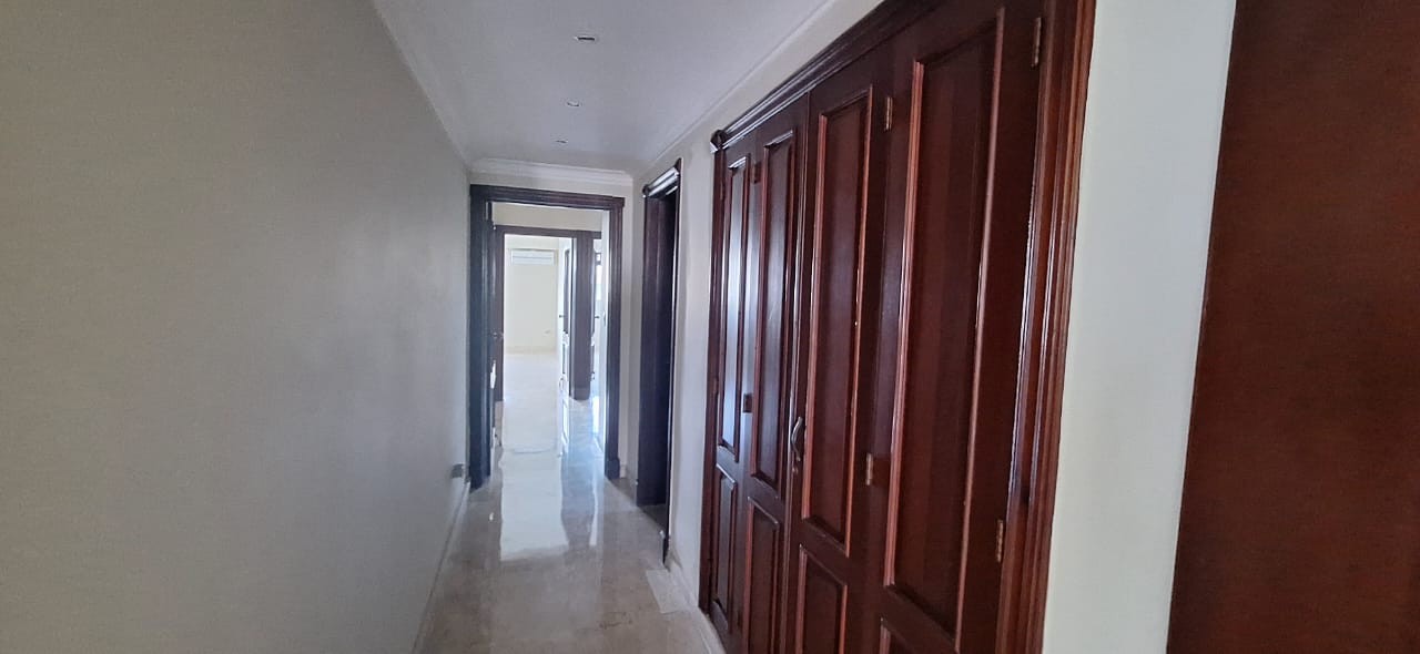 apartamentos - Apartamento Quinto Nivel en Los Cacicazgos, Distrito Nacional (G.M) 7