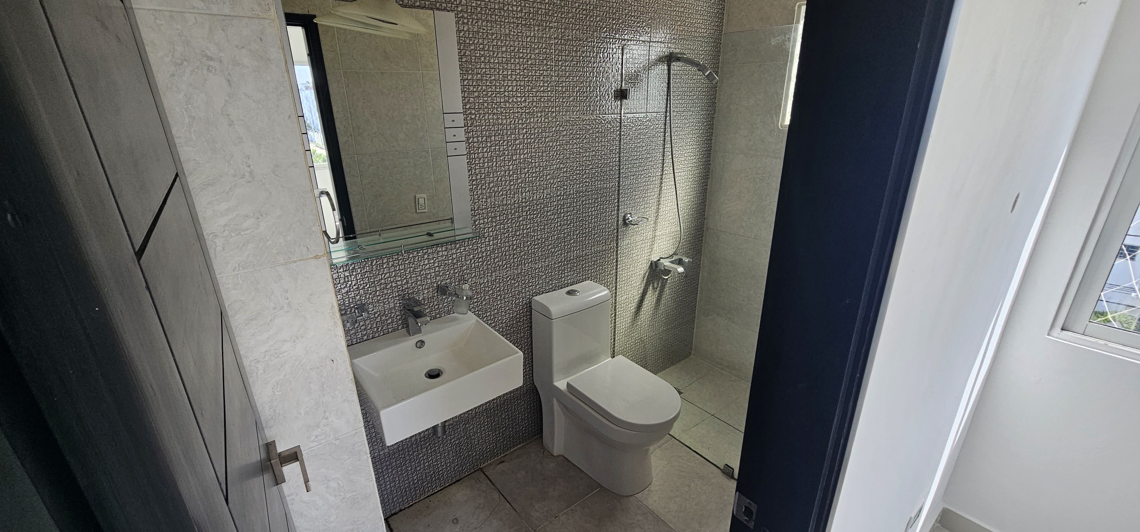apartamentos - ALQUILER EN LAS CAYENAS SANTO DOMINGO ESTE  8