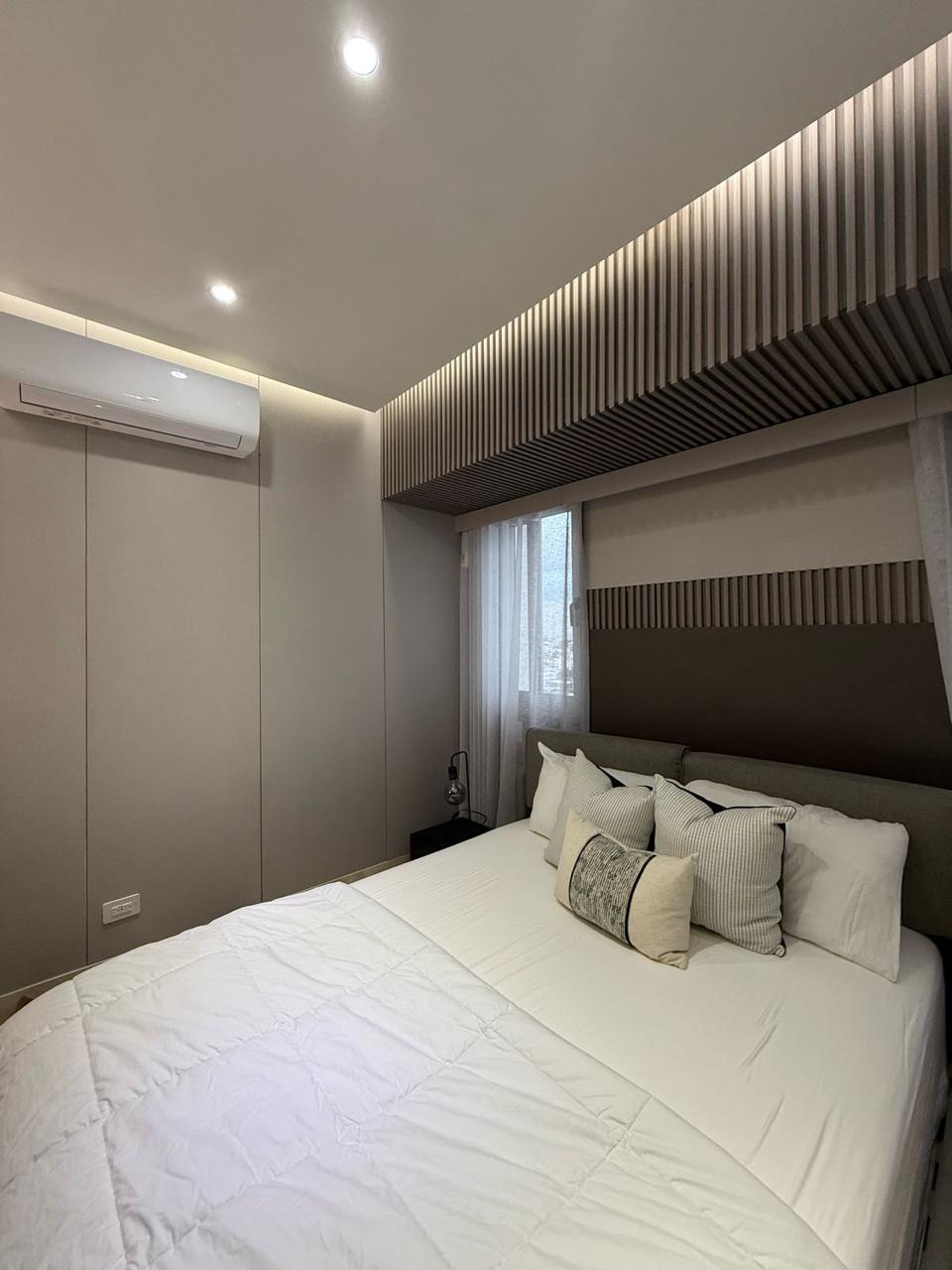 apartamentos - Vendo los cacicazgos piso 14 tres hab con baño 3 p 6