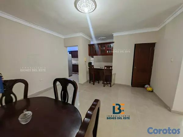 apartamentos - SE VENDE Apartamento con Tres Habitaciones y tres  4
