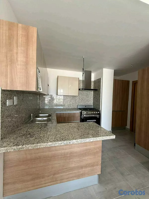apartamentos - Alquiler de Apartamento en Evaristo Morales con Línea Blanca 2