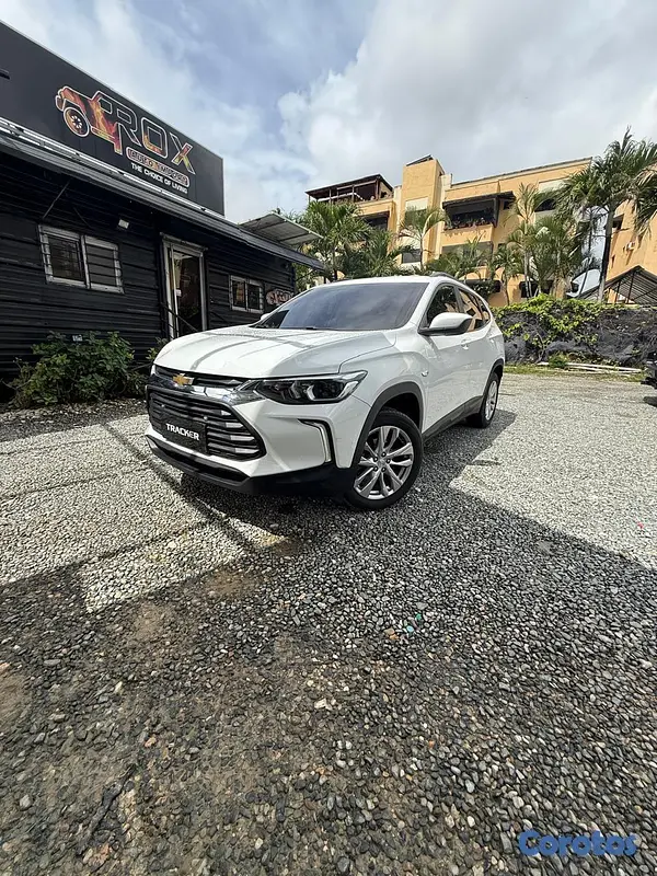 jeepetas y camionetas - Chevrolet Tracker LT 2023 1