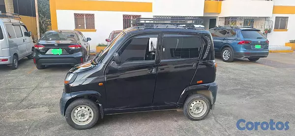 otros vehiculos - Mini Camioneta 2022 Impecable 4