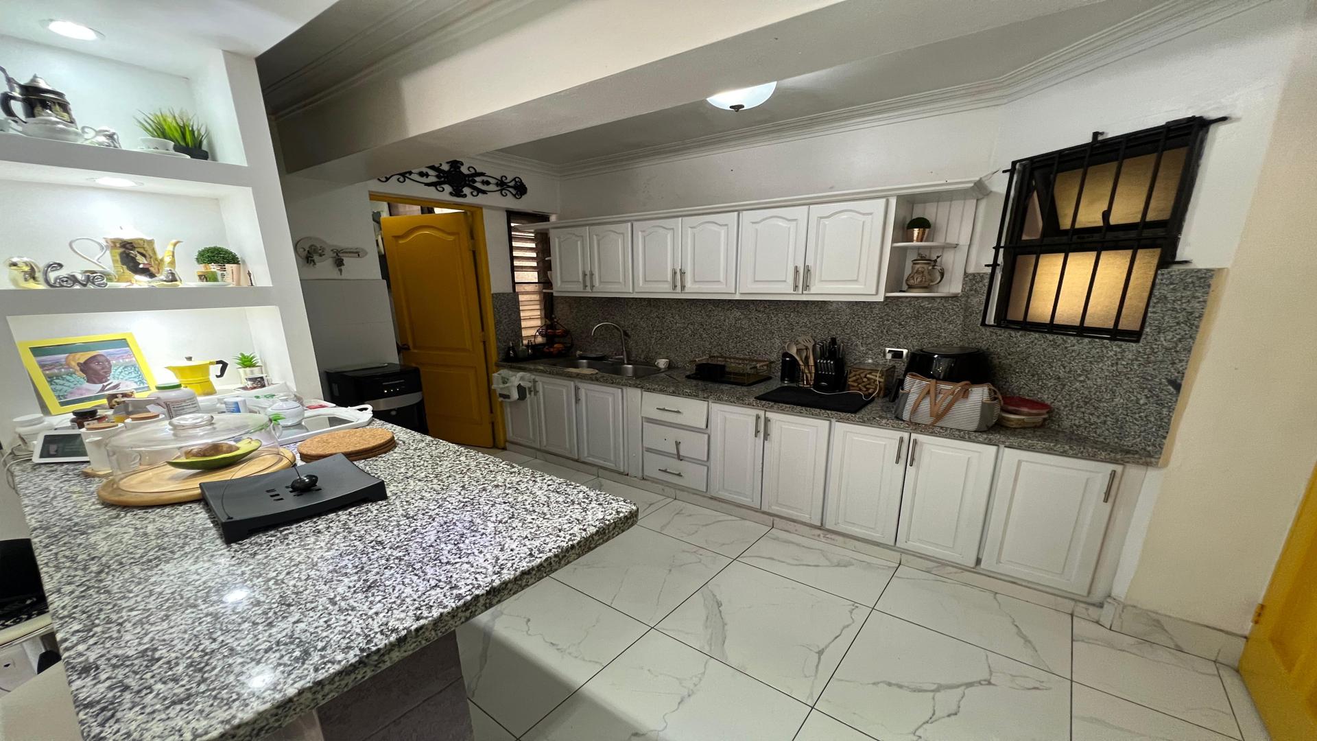 apartamentos - Apartamento tipo Penthouse remodelado en venta en Arroyo Hondo Viejo 8