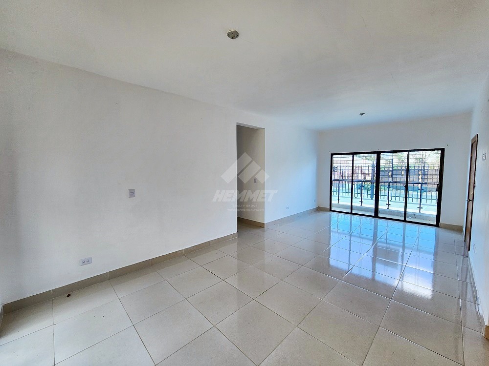apartamentos - PRIMER PISO PATIO PRIVADO LLANOS GURABO STGO.  2