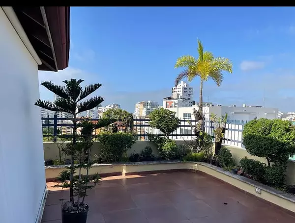 penthouses - Apartamento Penhouse en Naco, Distrito Nacional 2