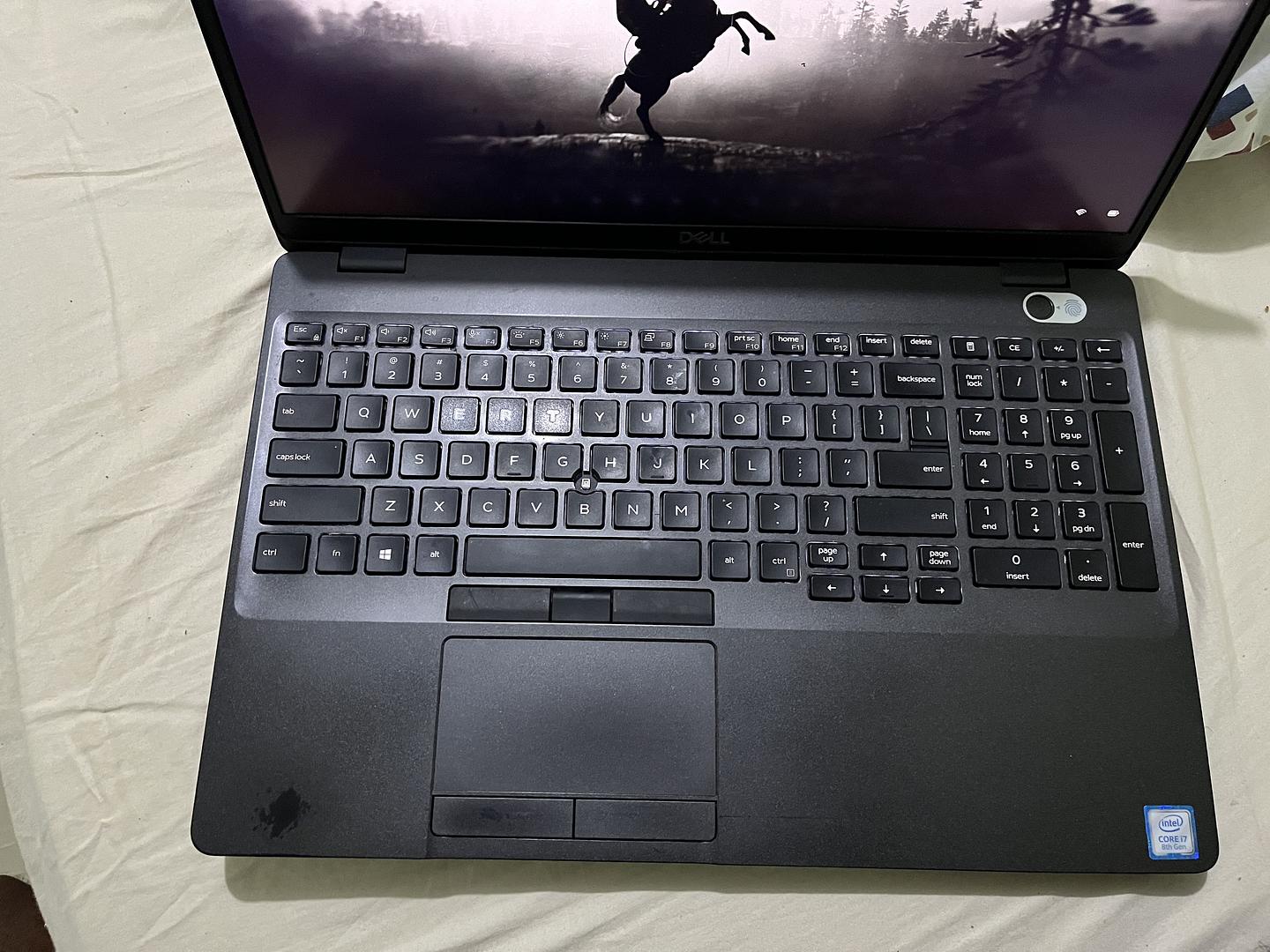 computadoras y laptops - Dell latitude 5500 
gráfica dedicada  1