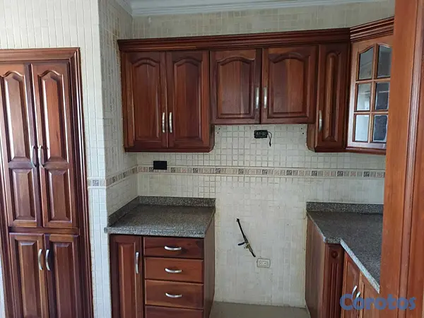 apartamentos - Rento apartamento en torre clásica torre con ascensor planta full en naco 4