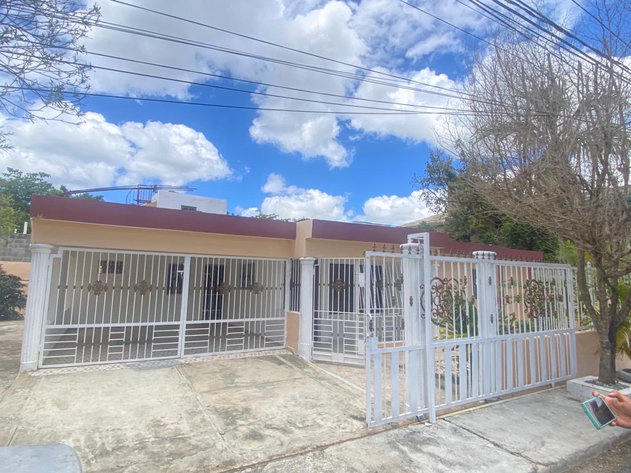 casas - venta de casa en la autopista de San isidro Brisa oriental con 352mts 3