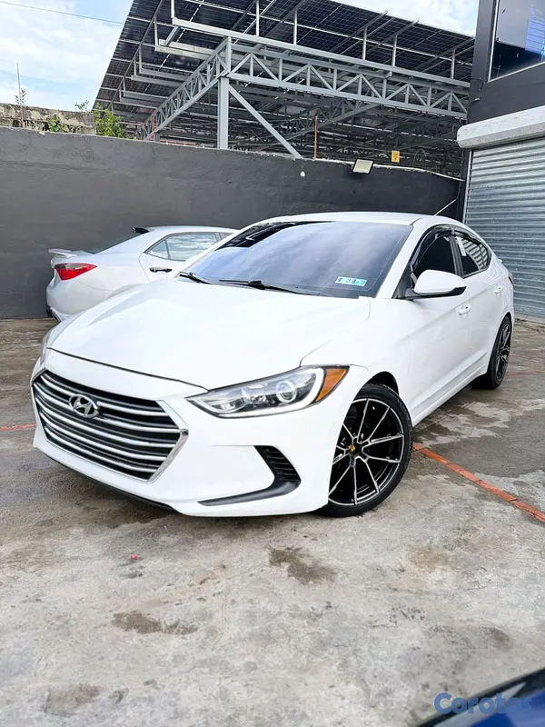 carros - 2017 Hyundai Elantra  5