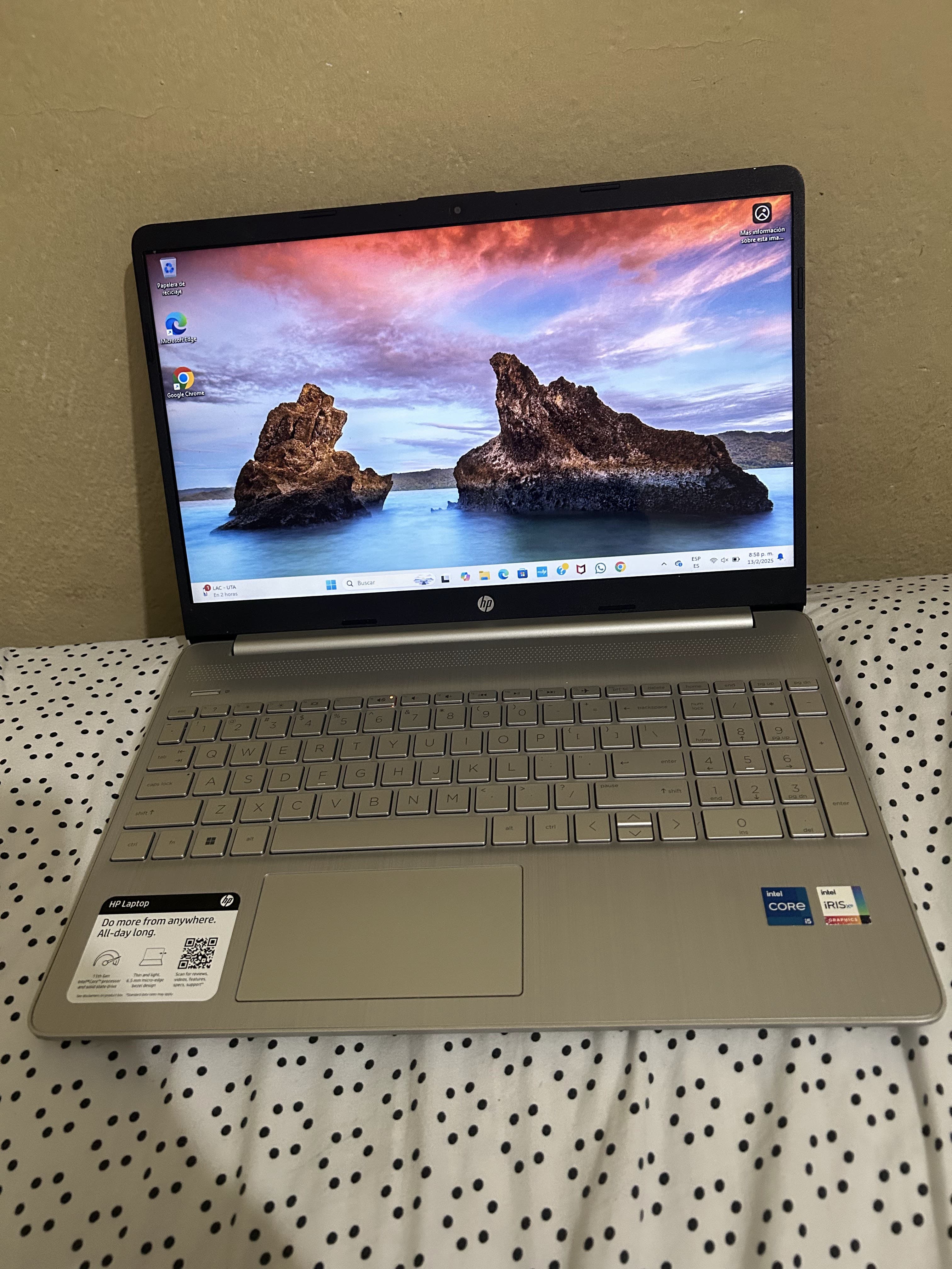 computadoras y laptops - Laptop HP Screen Touch 