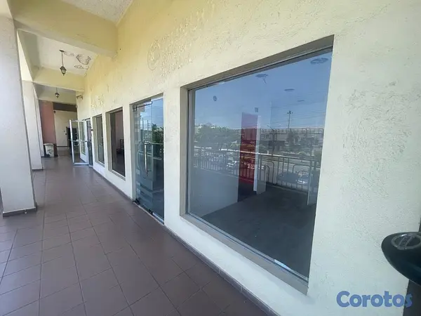 oficinas y locales comerciales - LOCAL COMERCIAL EN ALQUILER EN EL PORTAL 2DO NIVEL 3